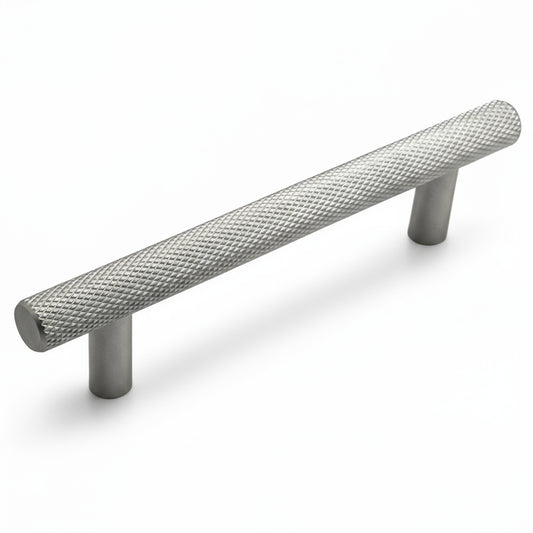 Silverline A5001 | Centers 3-3/4 in. Knurled Textured Bar Pulls in Anodized Aluminum