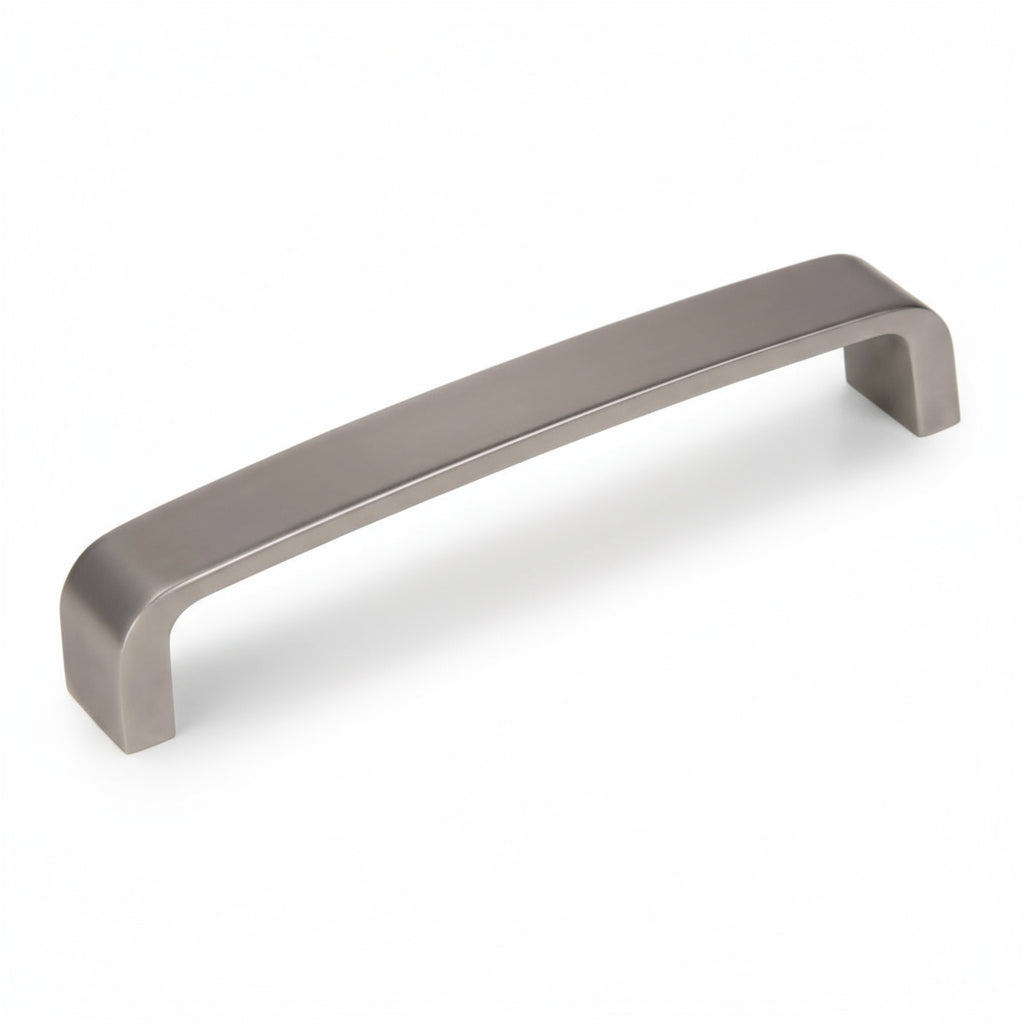 Silverline A2530 & P2530 | Centers 5-1/16 in. Sleek Essentials Solid Bar Pulls in Satin Nickel