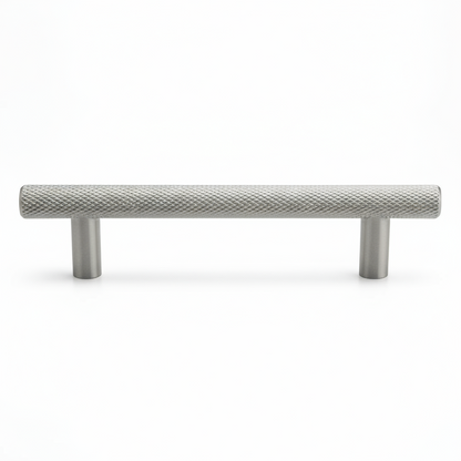 Silverline A5001 | Centers 3-3/4 in. Knurled Textured Bar Pulls in Anodized Aluminum