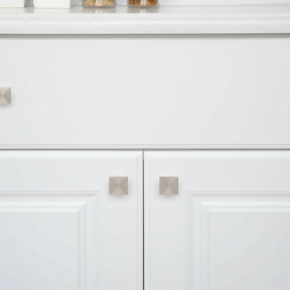 Silverline K2050 | 1-3/8 in. x 1-3/8 in. Contemporary Flat Square Cabinet Knob in Satin Nickel