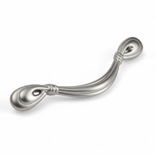 Silverline P2016 | Centers 3-3/4 in. Contemporary Fancy Arche Pull in Dark Chrome