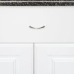 Load image into Gallery viewer, Silverline P2017 Tapered Bow Cabinet Hardware Pull Handle CC: 96 mm ~ 3-13/16&quot; - amerfithardware
