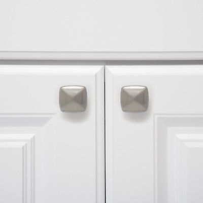 Silverline K2023 Cabinet Hardware Knob 31L x 31W x 25H (mm) Square Round - amerfithardware
