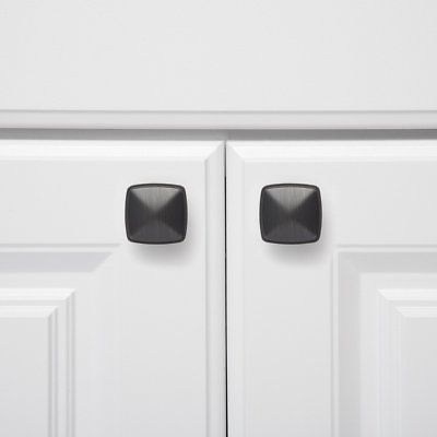Silverline K2023 Cabinet Hardware Knob 31L x 31W x 25H (mm) Square Round - amerfithardware